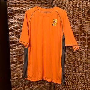 NWOT Stanley Moisture Resistant